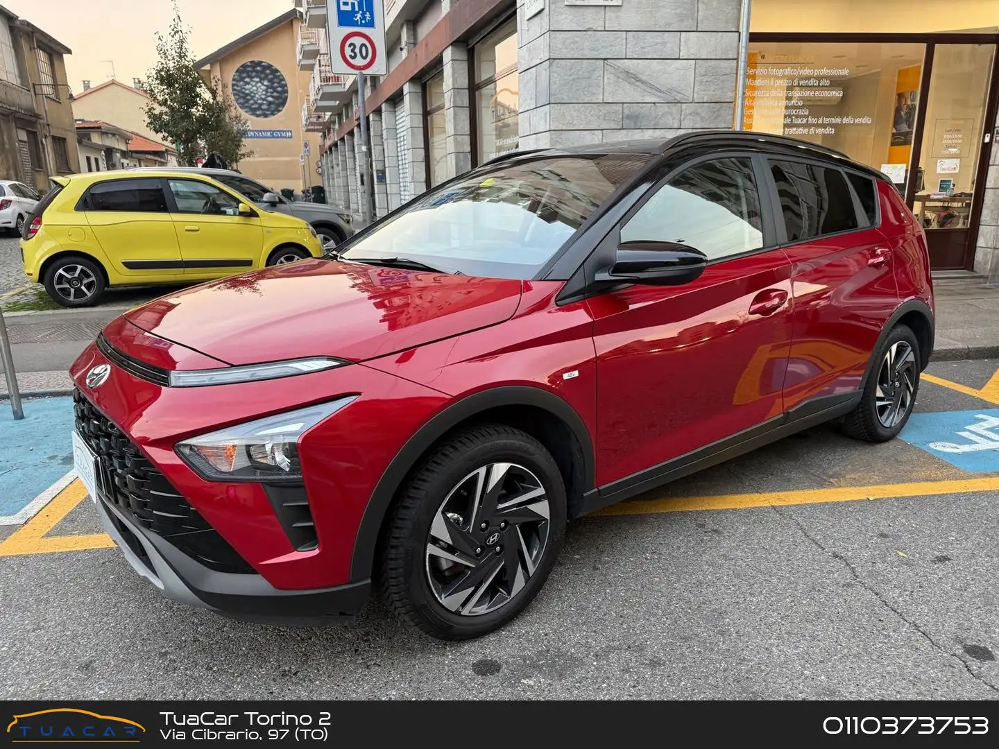 Hyundai BAYON XClass 1.0 T-GDI 48V MHEV Rojo - 1