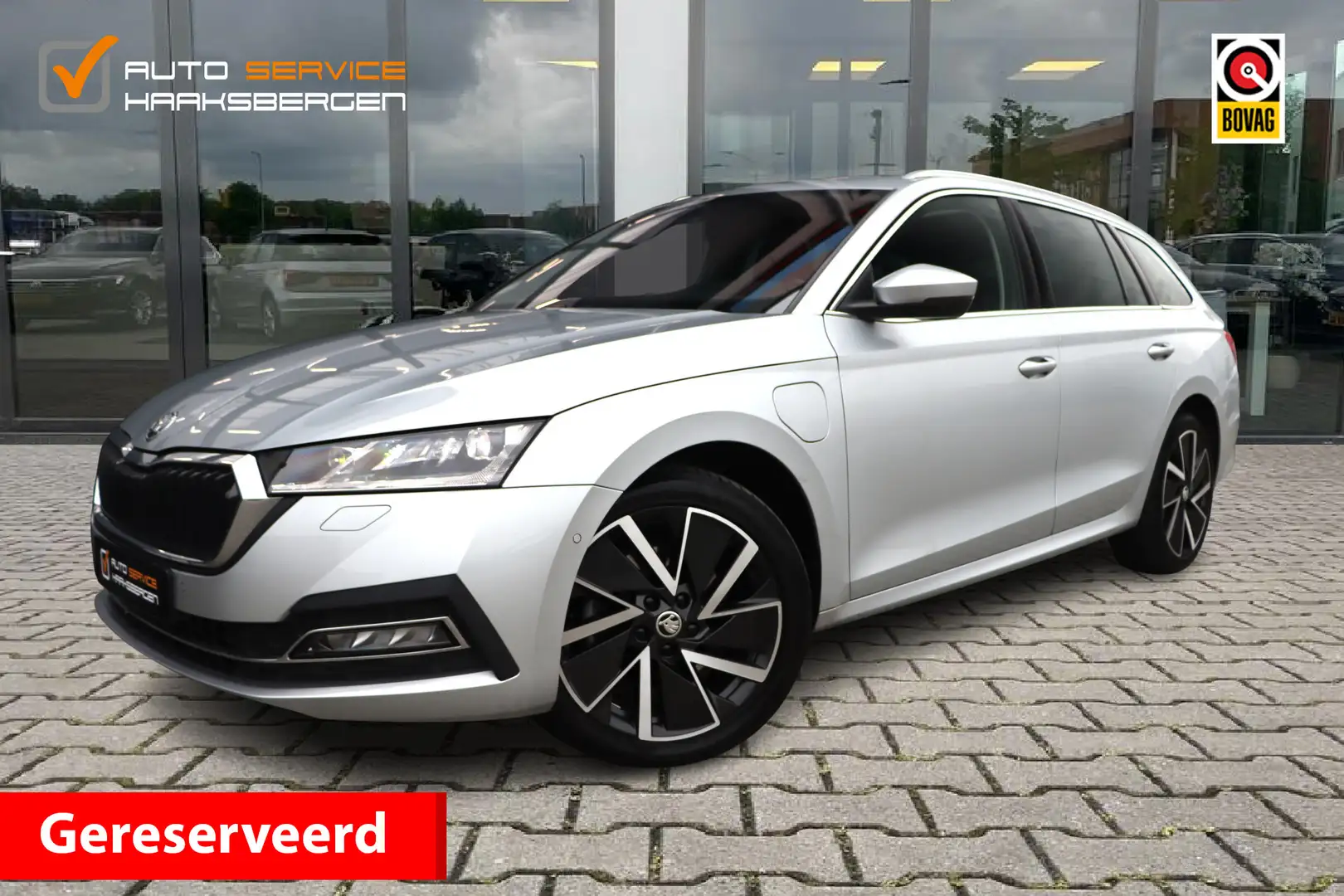 Skoda Octavia Combi 1.4 TSI iV PHEV Business Edition Plus | Pano Grijs - 1