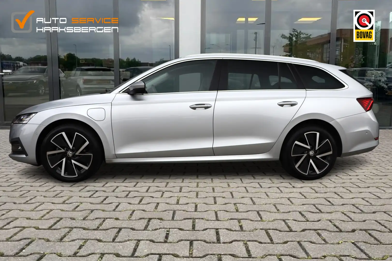 Skoda Octavia Combi 1.4 TSI iV PHEV Business Edition Plus | Pano Grijs - 2