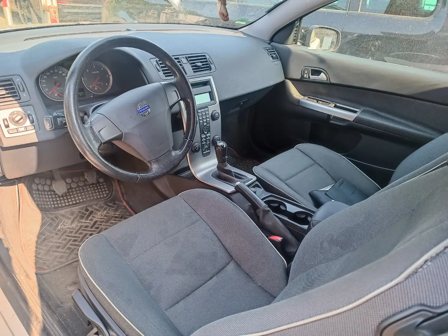 Volvo C30 1.6 D,85 Tkm,2 Hand,TÜV 04/27,Sauber,Sparsam Srebrny - 2