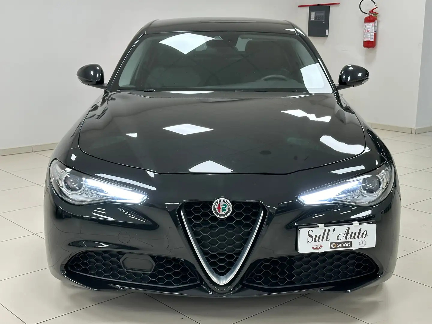 Alfa Romeo Giulia 2.2 Turbodiesel 190 CV AT8 2019 Nero - 2