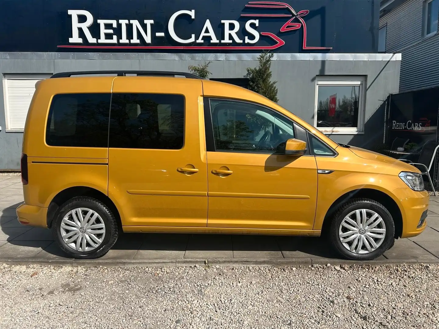 Volkswagen Caddy 1.4/I.HD/LED/KAMERA/AHK/SHZ/KLIMAAUT/TEMPO Amarillo - 2