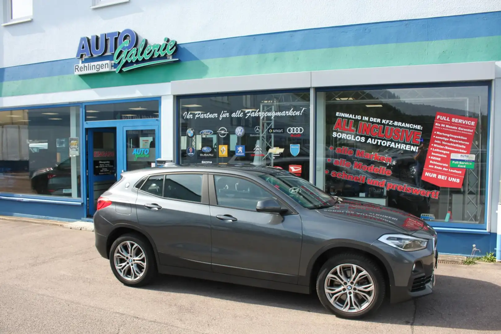 BMW X2 2.0 16V Turbodiesel xDrive 20 d Advantage Grau - 1