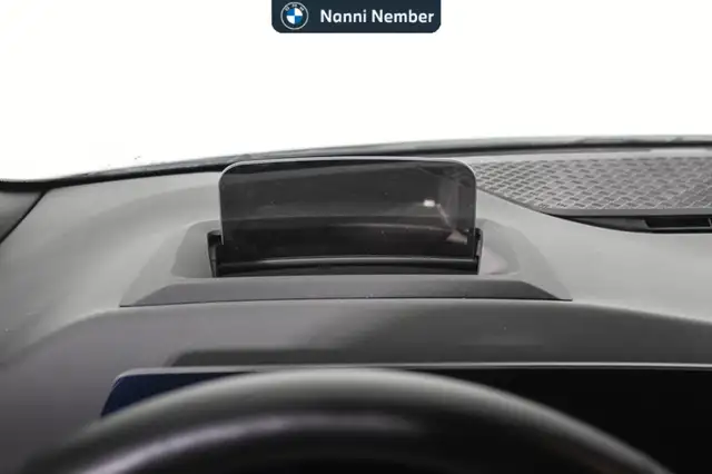BMW 2 Series view 10