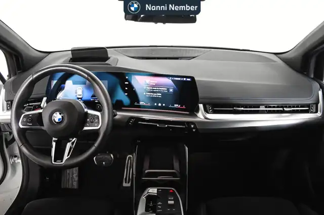 BMW 2 Series view 11