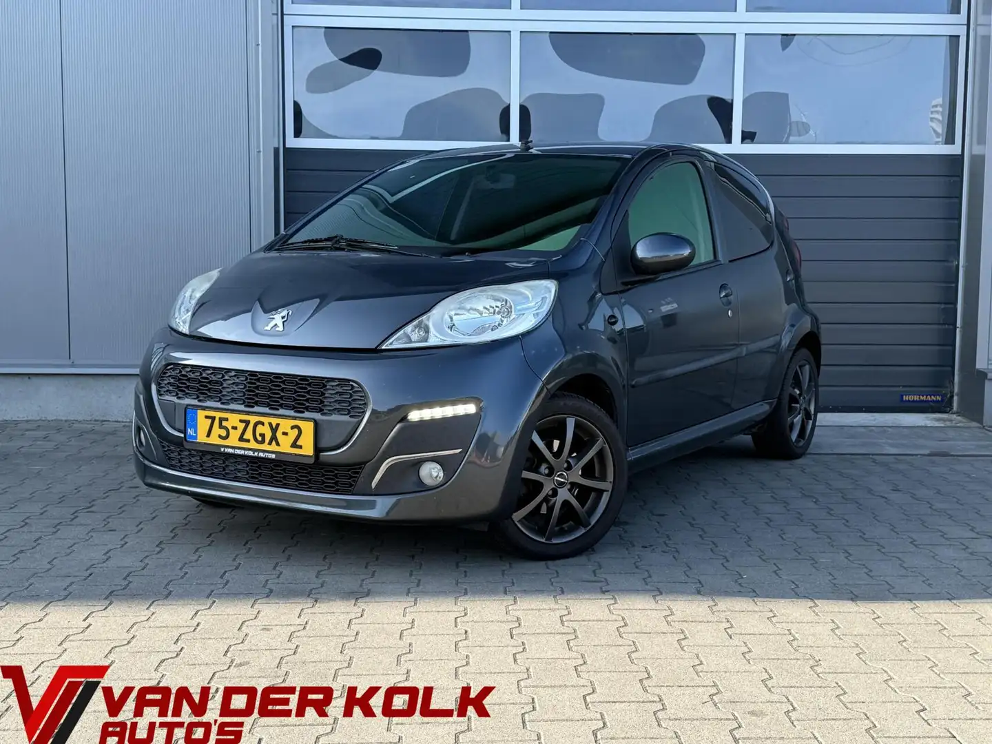 Peugeot 107 1.0 VERKOCHT!!! Grey - 2