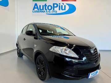 Ypsilon 1.2 8v Platinum c/s.parc. s