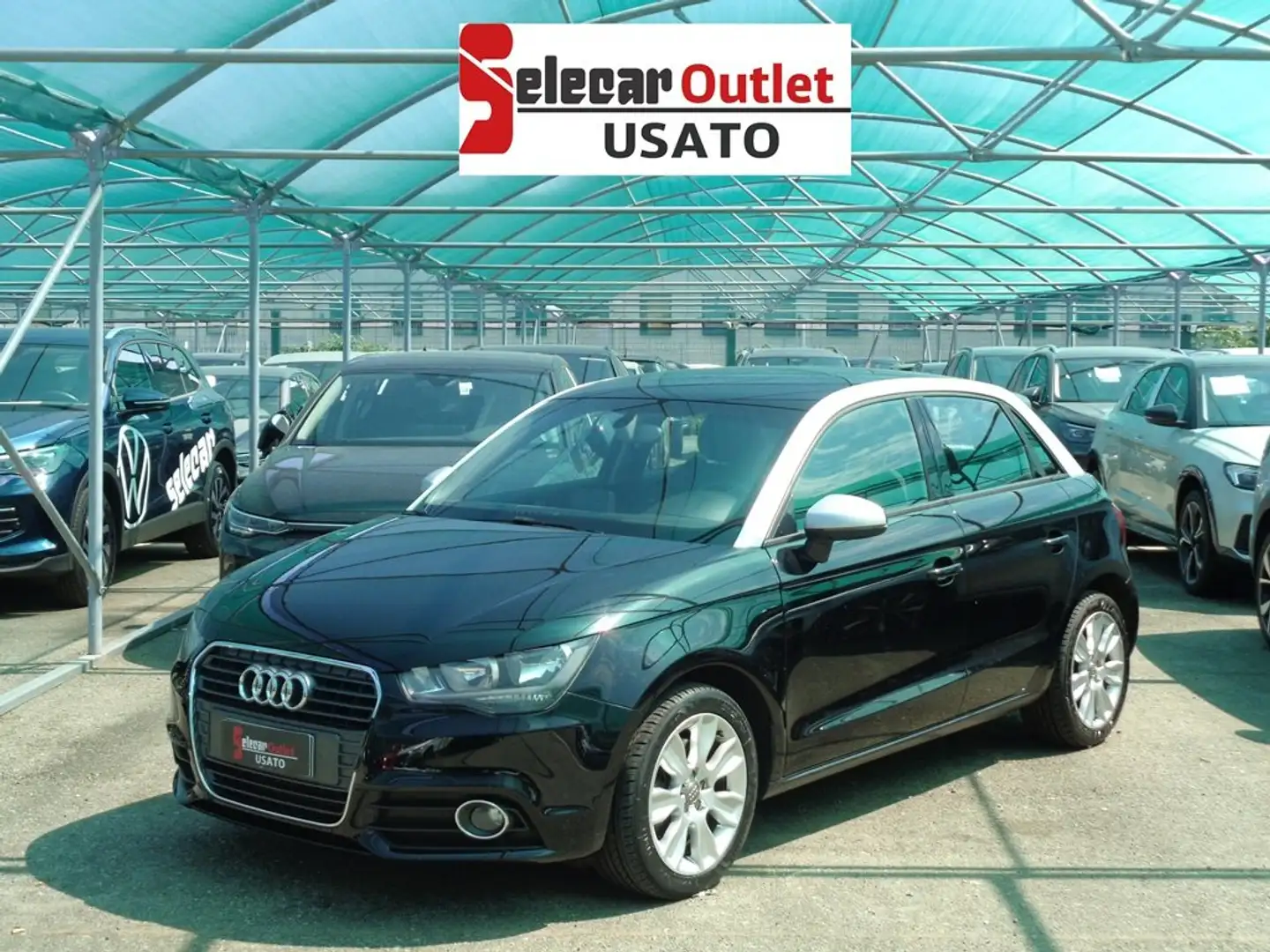 Audi A1 SPB 1.6 TDI 105 CV Attraction Noir - 1