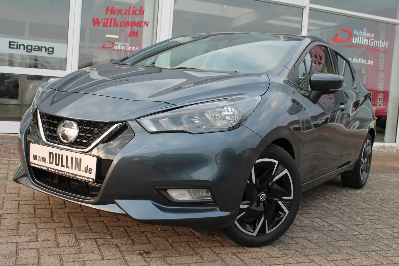 Nissan Micra 1,0 N-Way Automatik+Sitzheizung Grau - 1