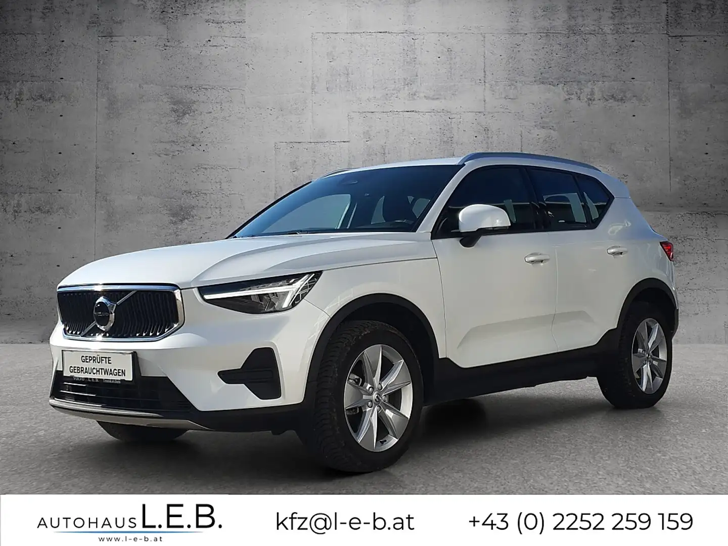 Volvo XC40 B3 Core Aut. Weiß - 1