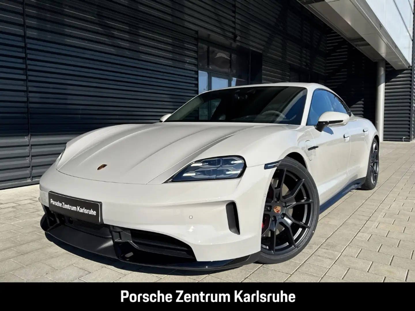 Porsche Taycan GTS BOSE InnoDrive Rückfahrkamera LED Weiß - 1