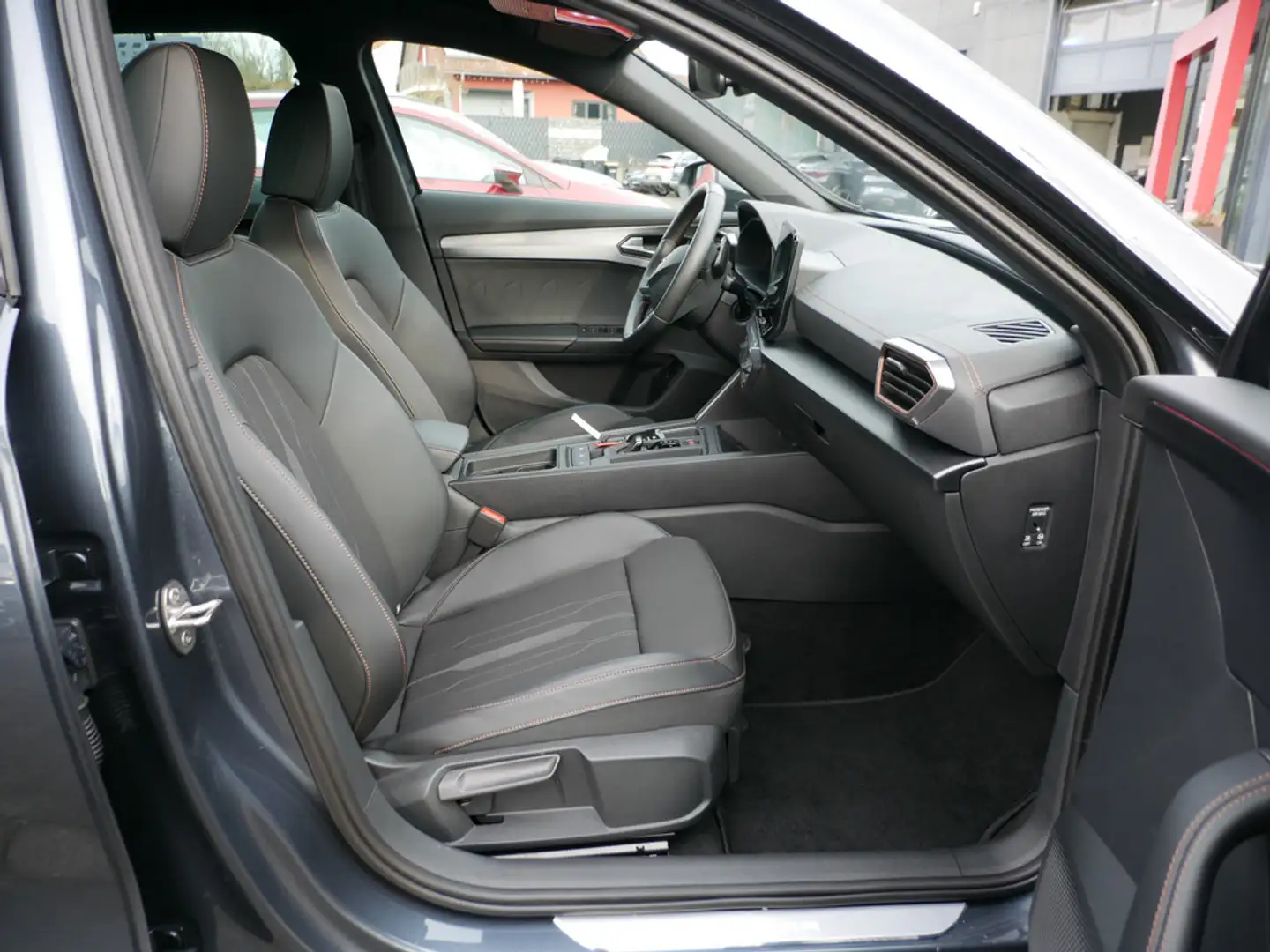 CUPRA Formentor 2.0 TDI 4Drive KAMERA NAVI ACC LED Gris - 2