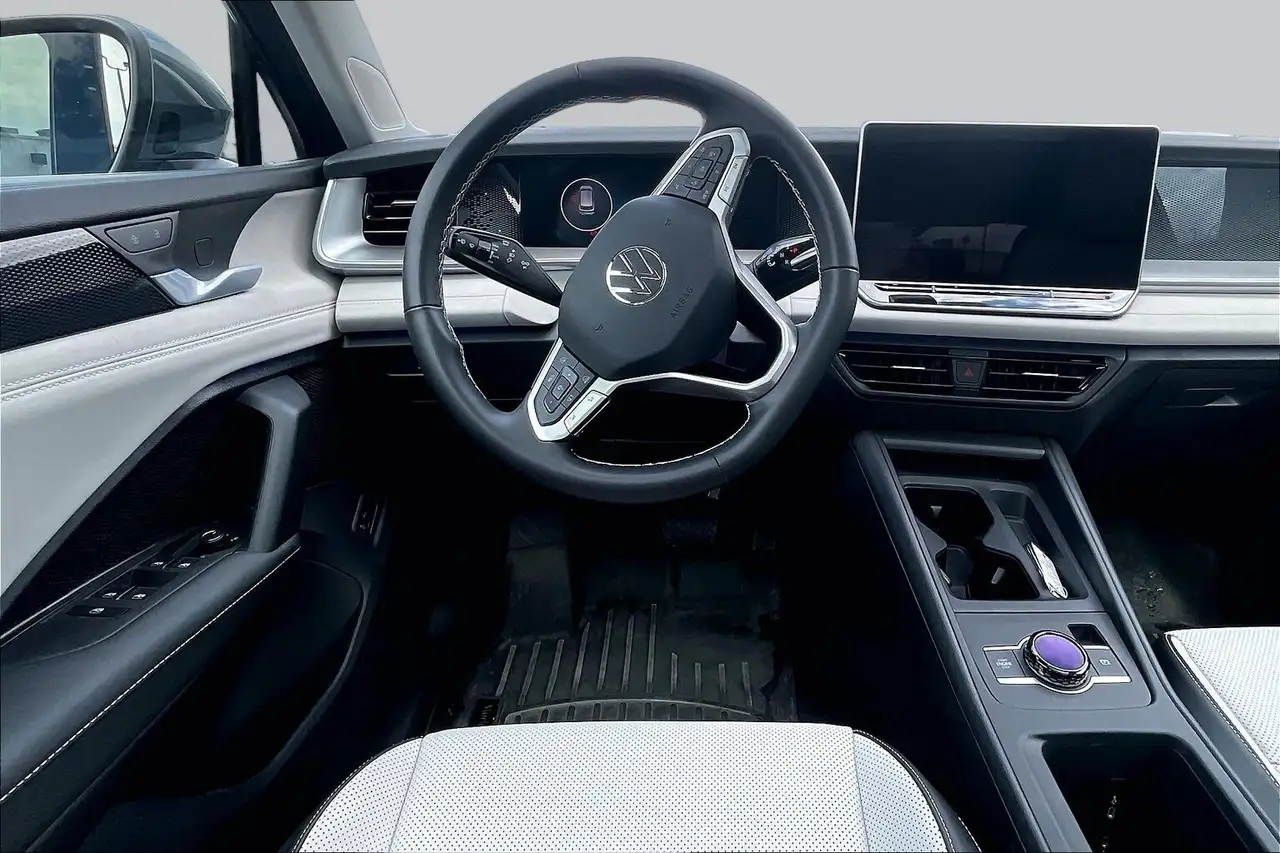 Volkswagen Tiguan снимка Volkswagen Tiguan