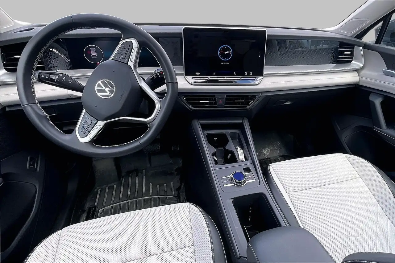 Volkswagen Tiguan снимка Volkswagen Tiguan