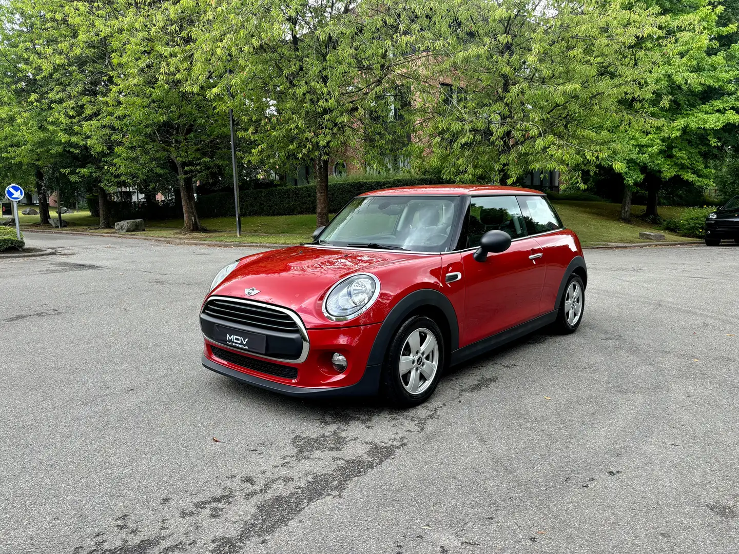 MINI One 1.2 ** Navi Pro / Sièges Sport / Clim Auto *** Rood - 2