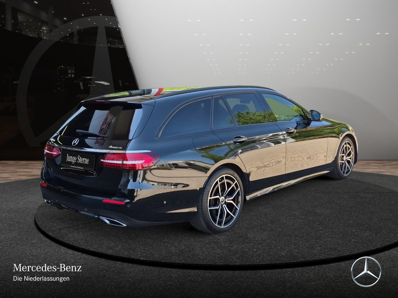 Mercedes-Benz E 400 d T 4M AMG+NIGHT+360+AHK+LED+FAHRASS+19"+9G — photo 8