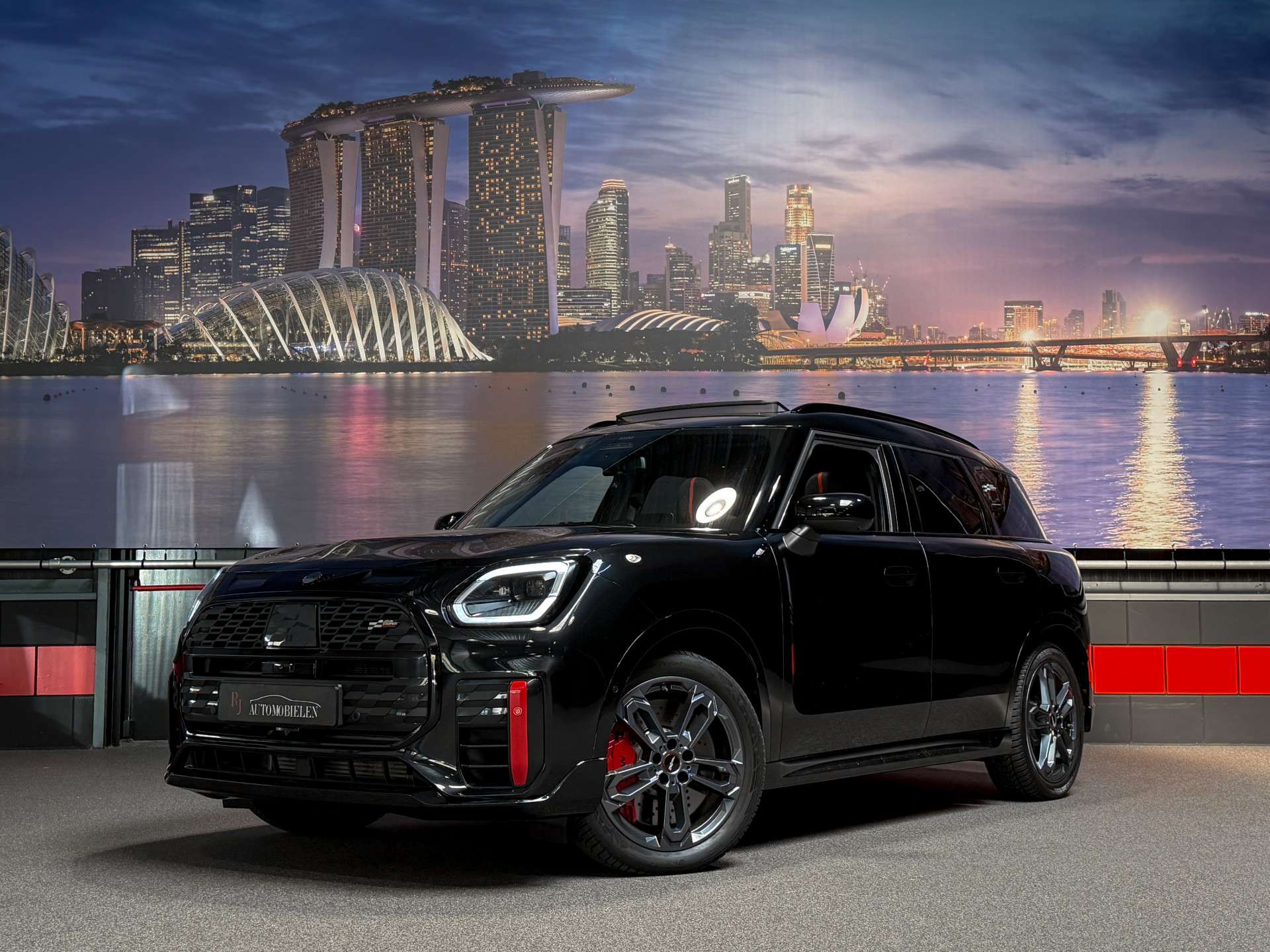 MINI John Cooper Works Countryman