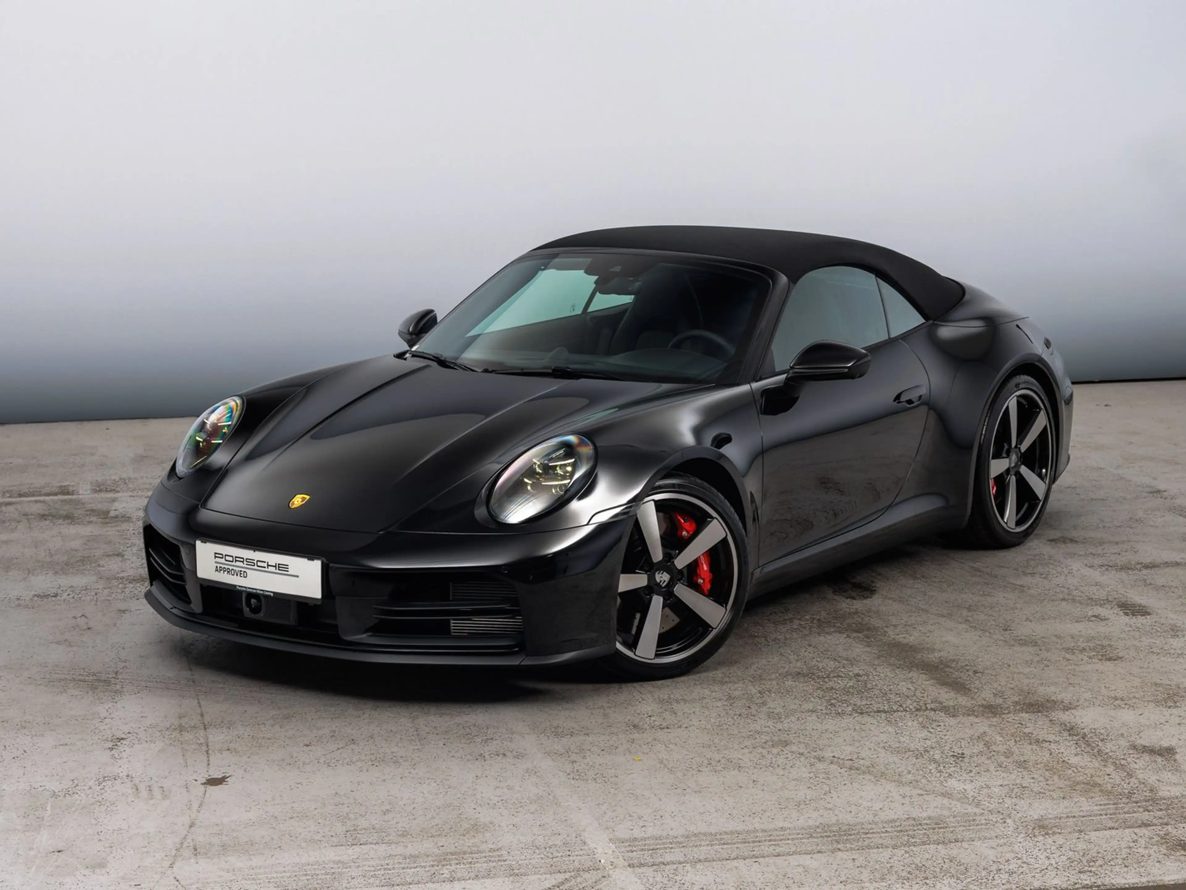 Porsche 911 Carrera S Cabriolet — photo 13