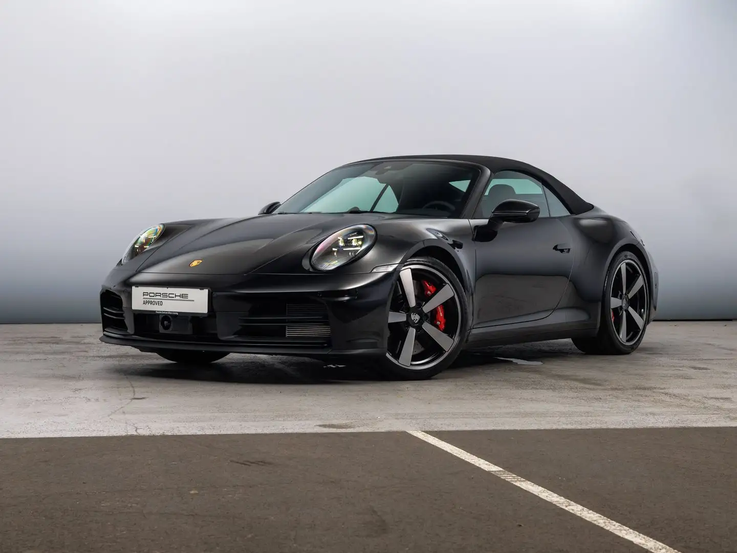 Porsche 911 Carrera S Cabriolet Schwarz - 1