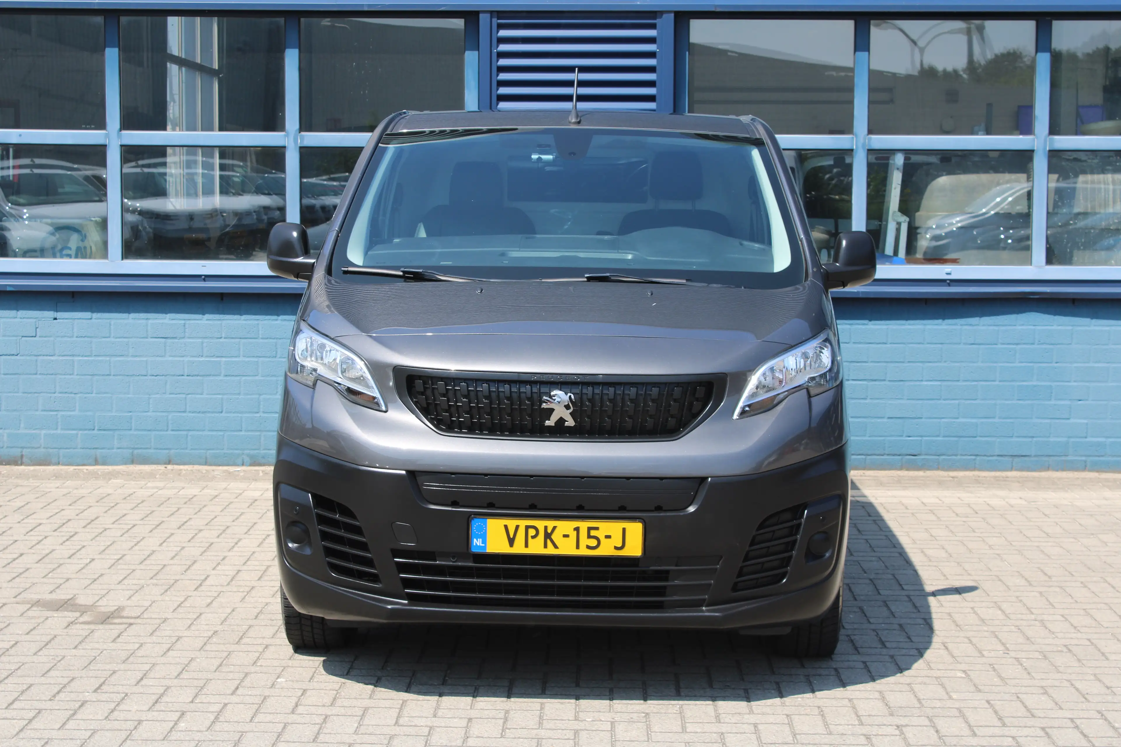 Peugeot e-Expert 75 kWh | CAMERA | BETIMMERING | SIDE + BACK BARS | — photo 11