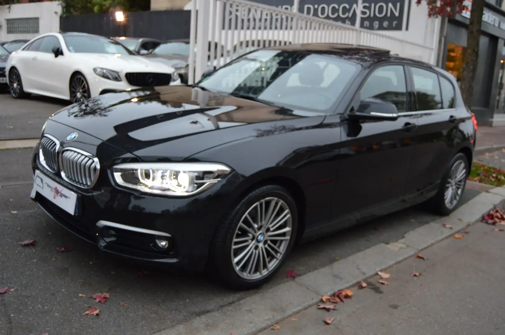 BMW 118 (F21/F20) 118IA 136CH URBANCHIC 5P Noir - 1