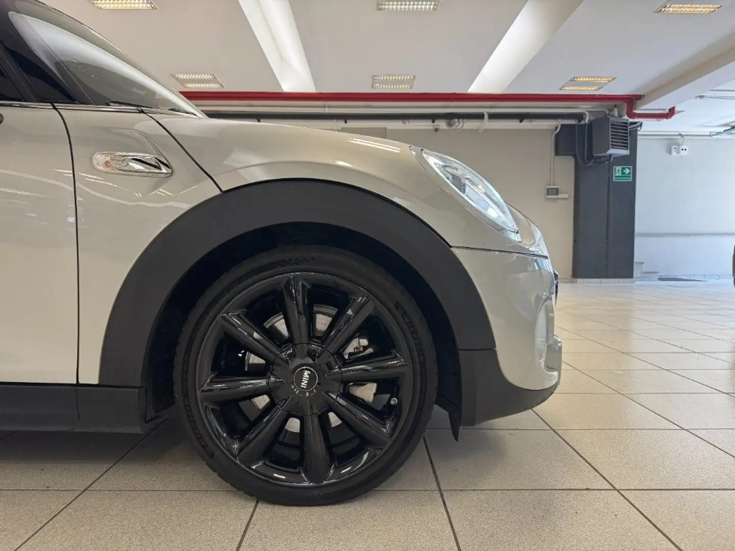 MINI Cooper SD 2.0 Automatica HYPE 5 porte--SERVICE MINI! Silber - 2