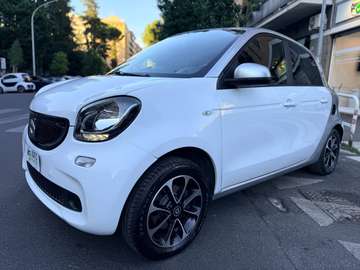 1.0 71cv Automatica PELLE Tagliando + Garanzia 12m NO VINCOLI