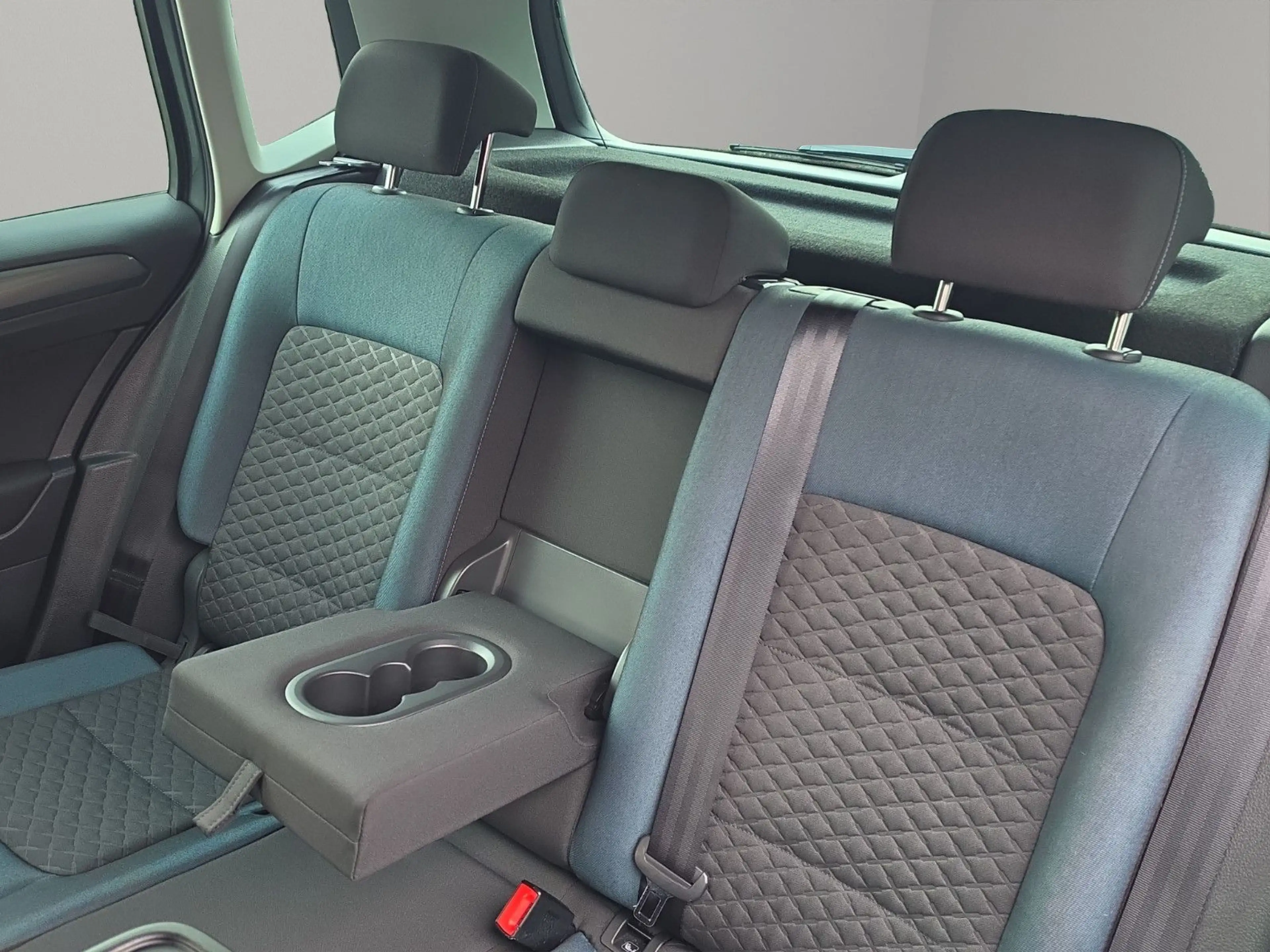 Volkswagen Golf Sportsvan VII IQ.DRIVE AHK NAVI SHZ — photo 12
