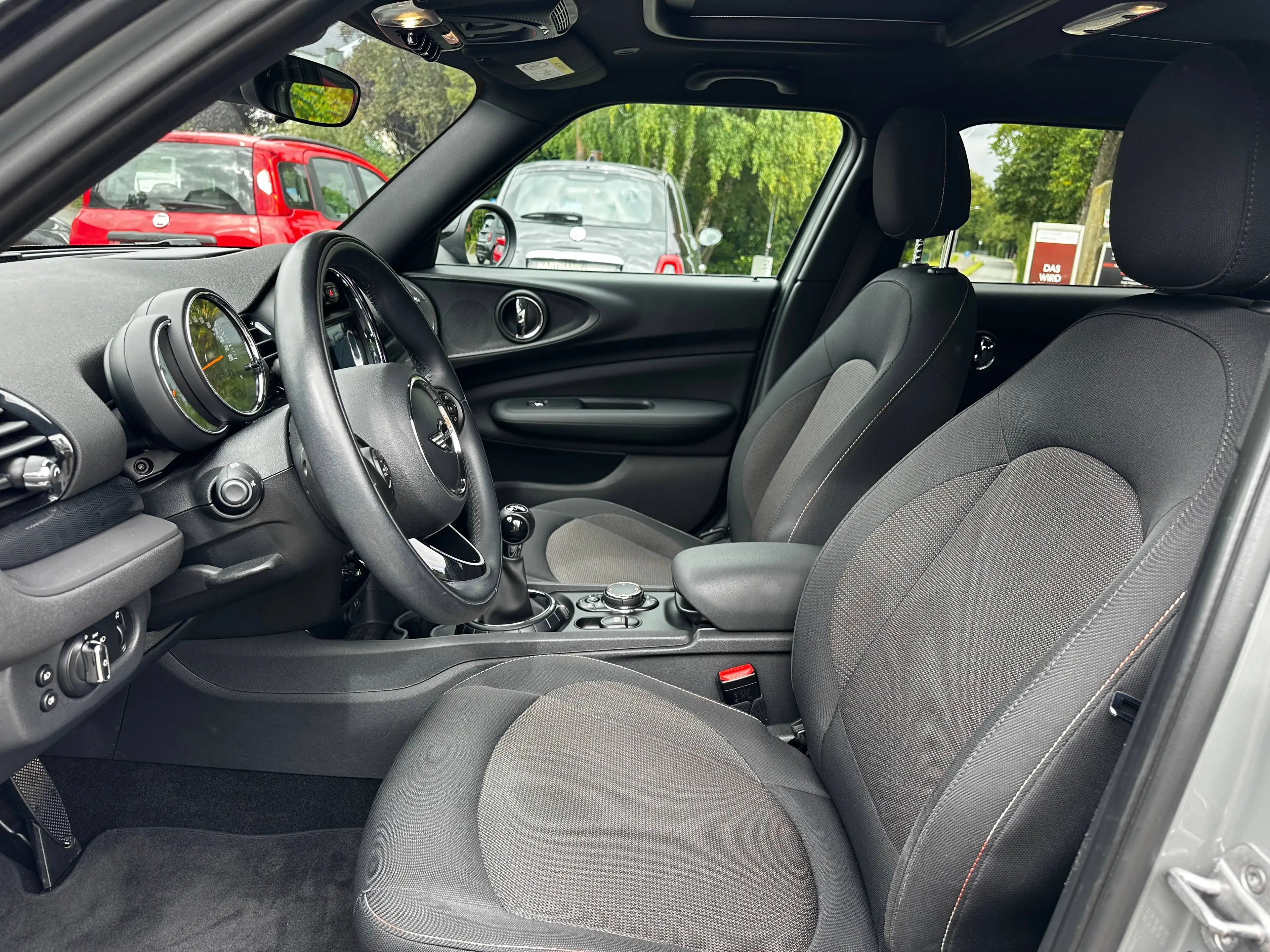MINI Cooper Clubman Cooper — photo 10