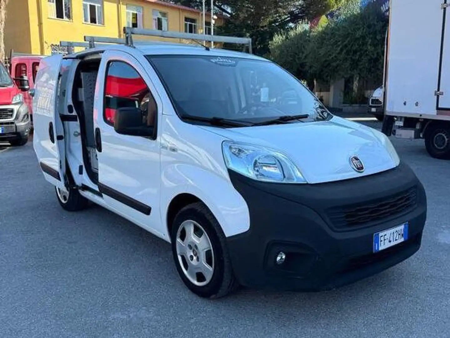 Fiat Fiorino 1.3mjt 75cv FURGONE ATTREZZATO Km 79.000 Bianco - 1