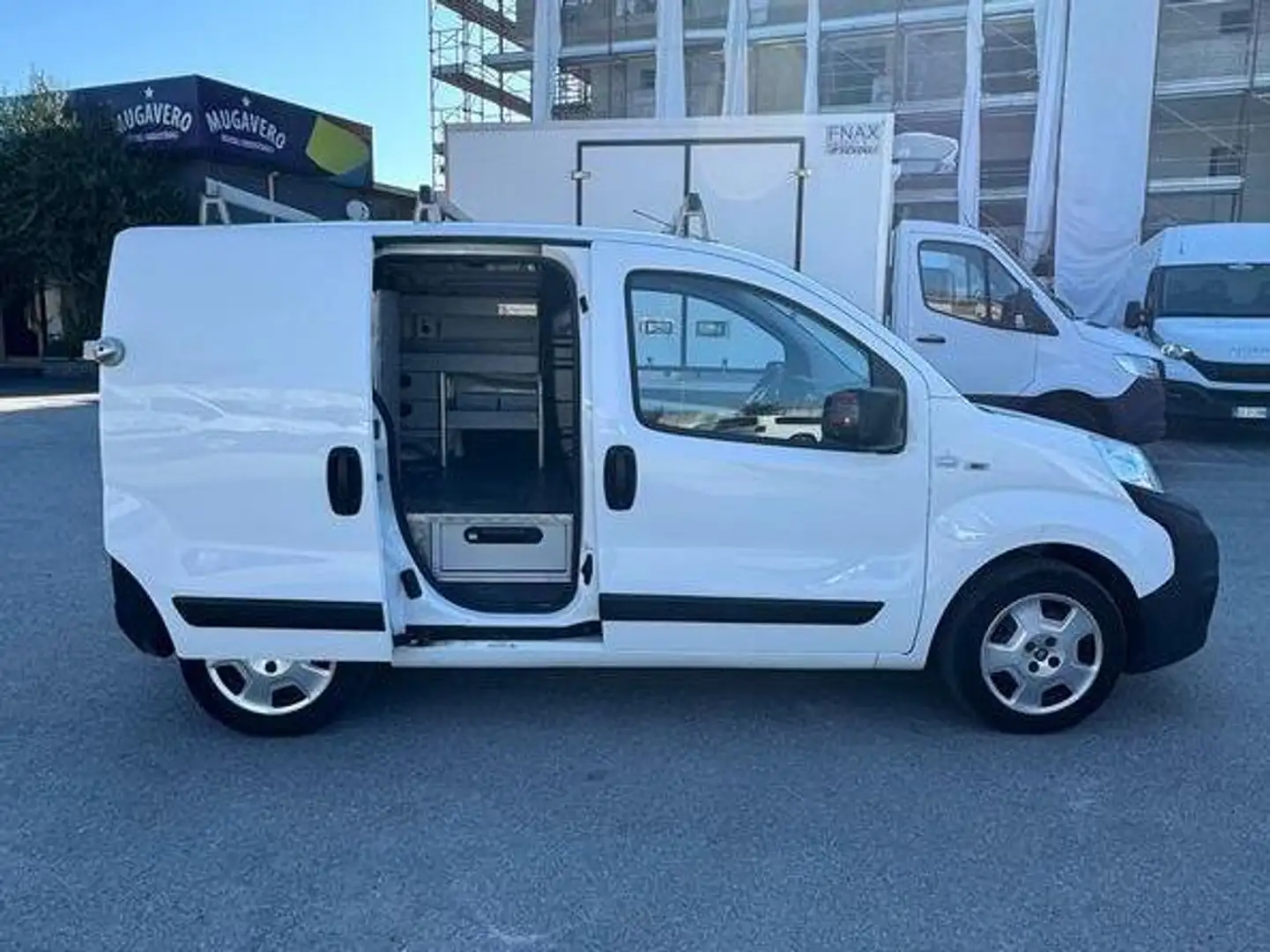 Fiat Fiorino 1.3mjt 75cv FURGONE ATTREZZATO Km 79.000 Bianco - 2