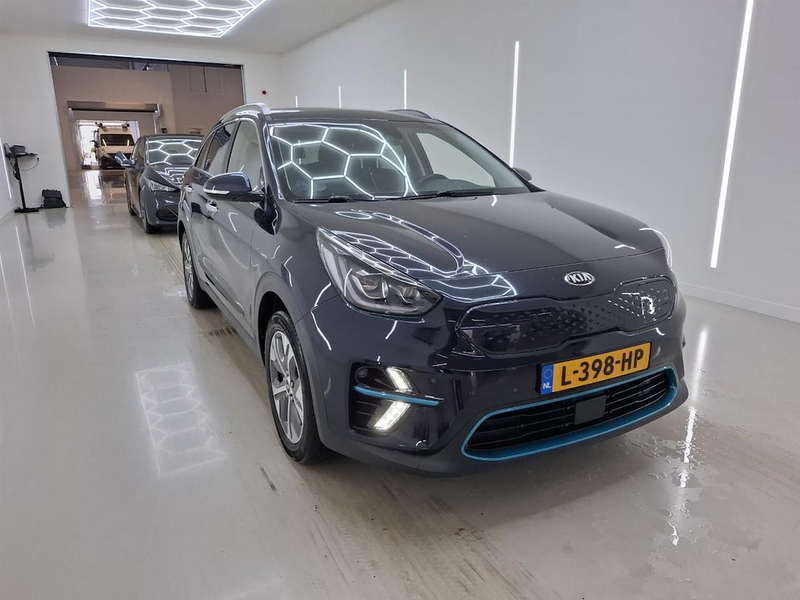 Kia e-Niro ExecutiveLine66kWh | Afneembare trekhaak | Stoelve — photo 2