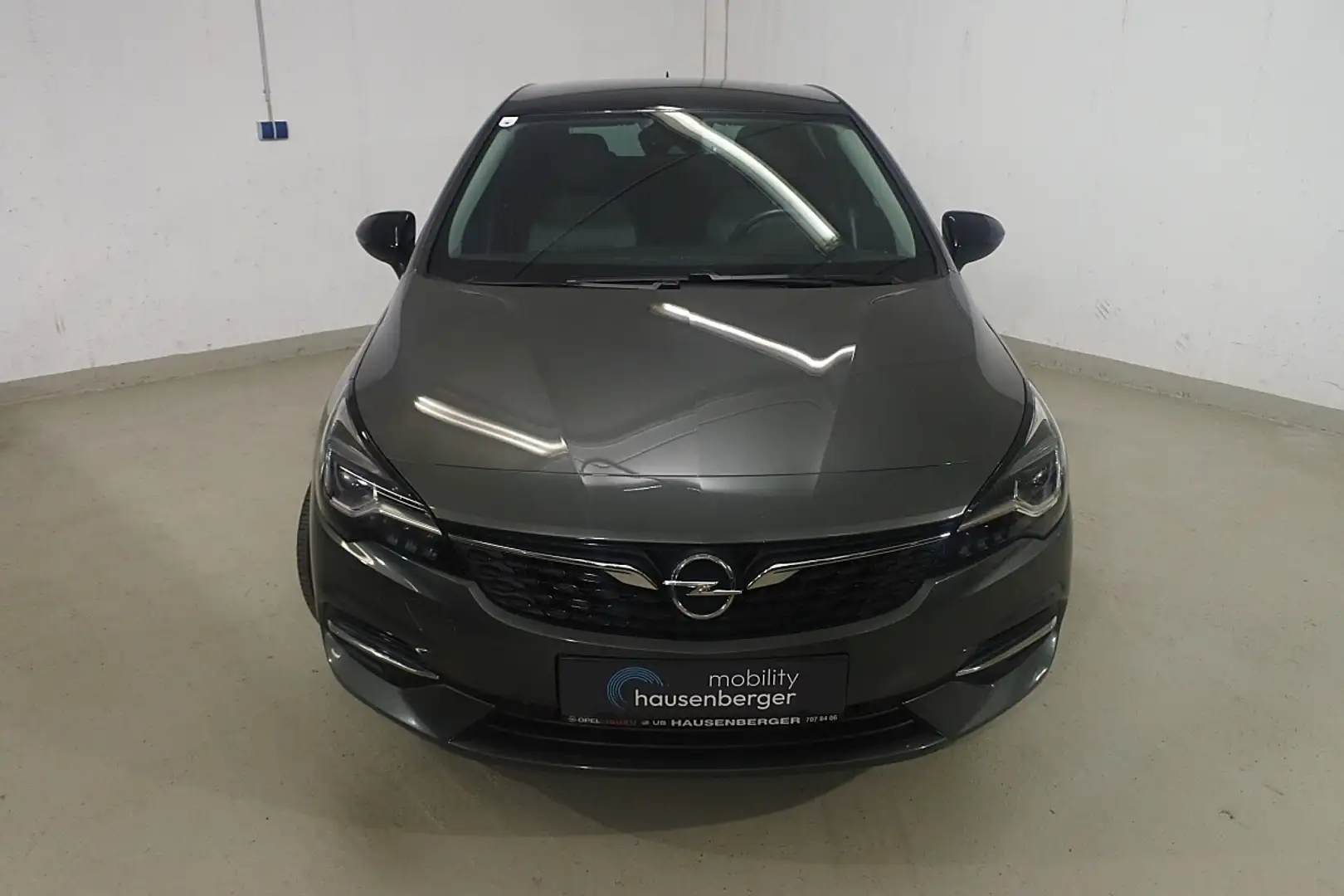 Opel Astra 1,2 Turbo Business Edition Grau - 2