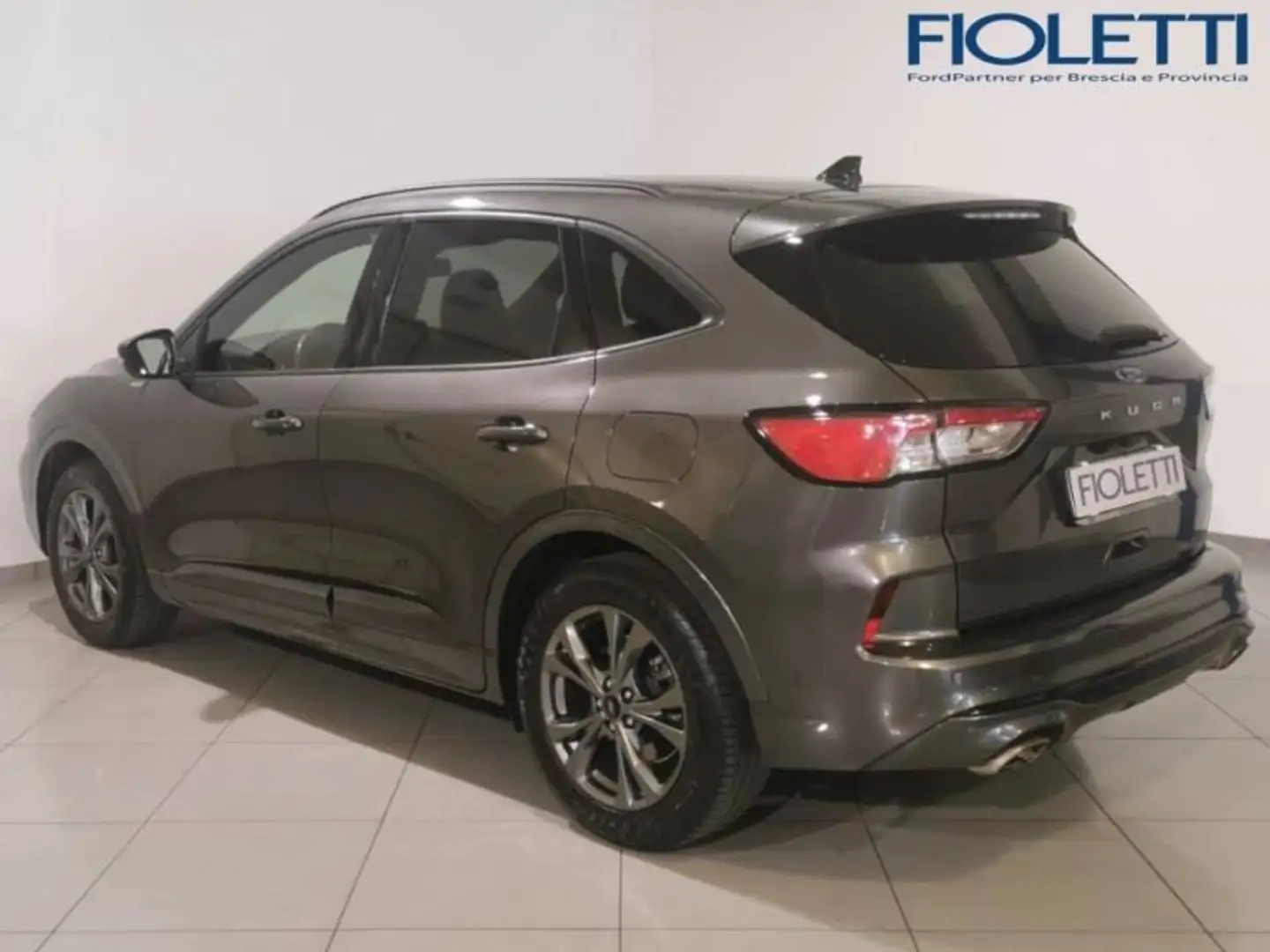 Ford Kuga 3ª SERIE 1.5 ECOBOOST 150 CV 2WD ST-LINE X Grigio - 2