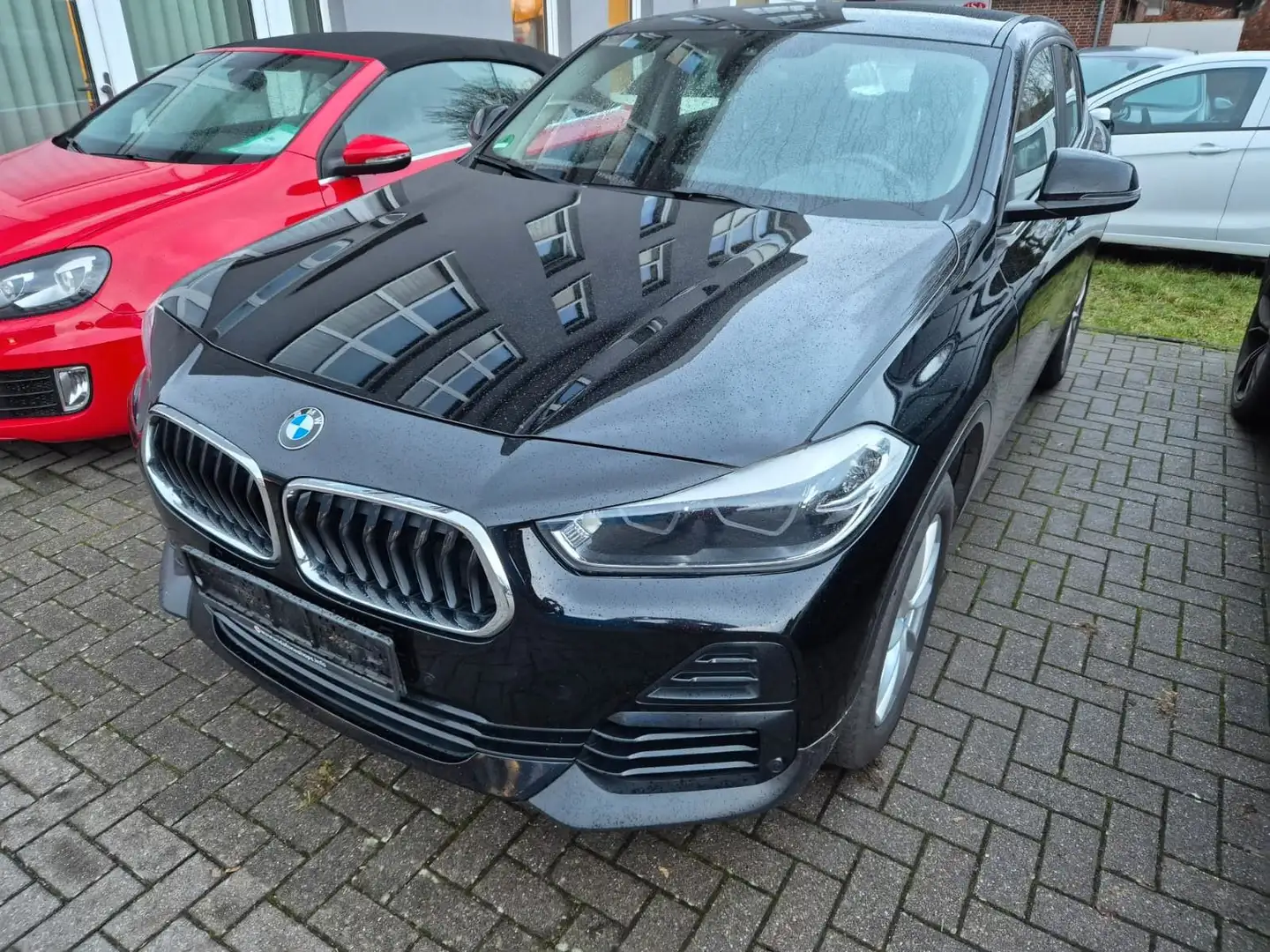 BMW X2 sDrive 18 d.Business.1.Hd.Allwetter.Navi.Kame Schwarz - 2