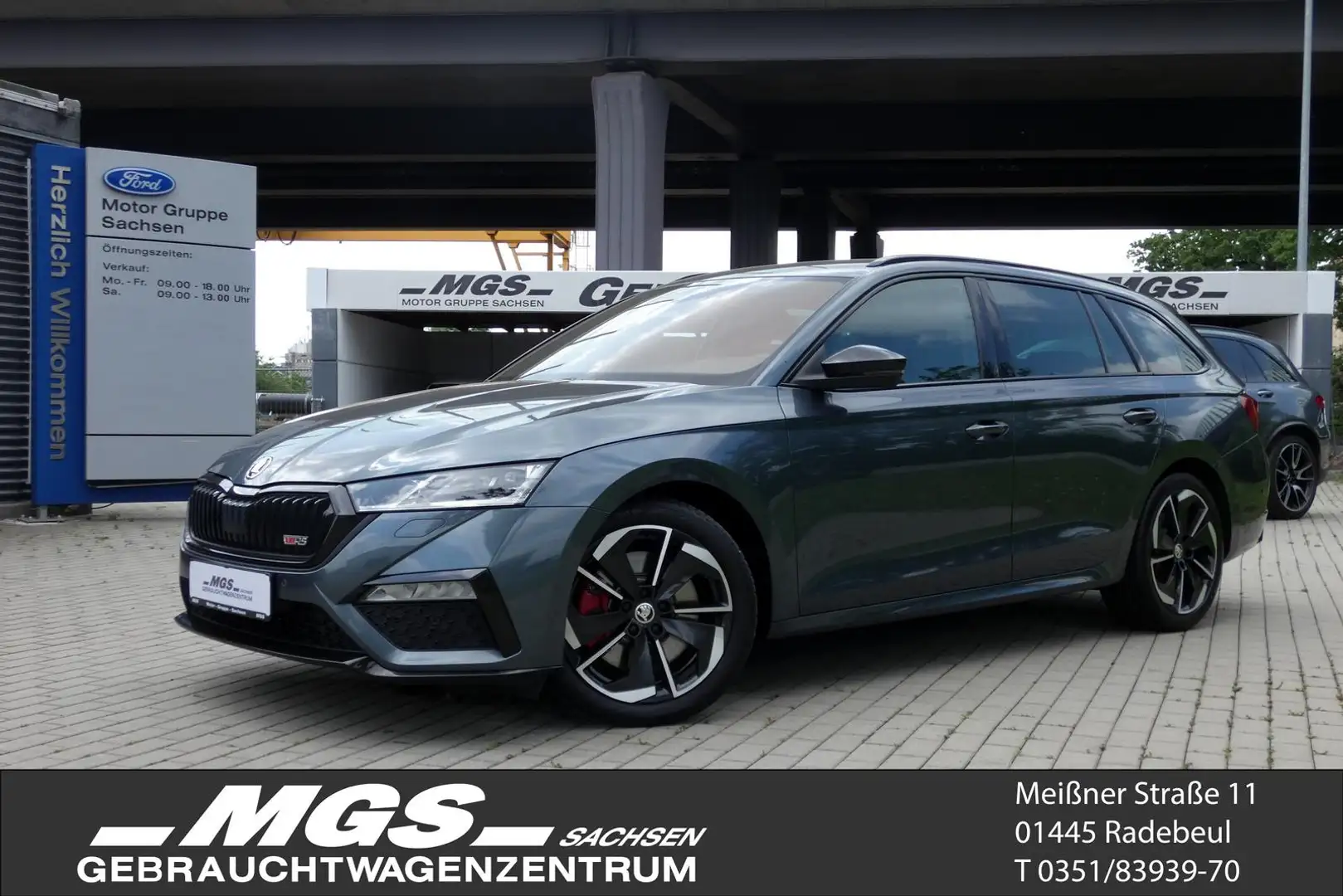 Skoda Octavia Combi RS 2.0 TSI #KAM #TEMP #AHK #LED #NAVI Grau - 1