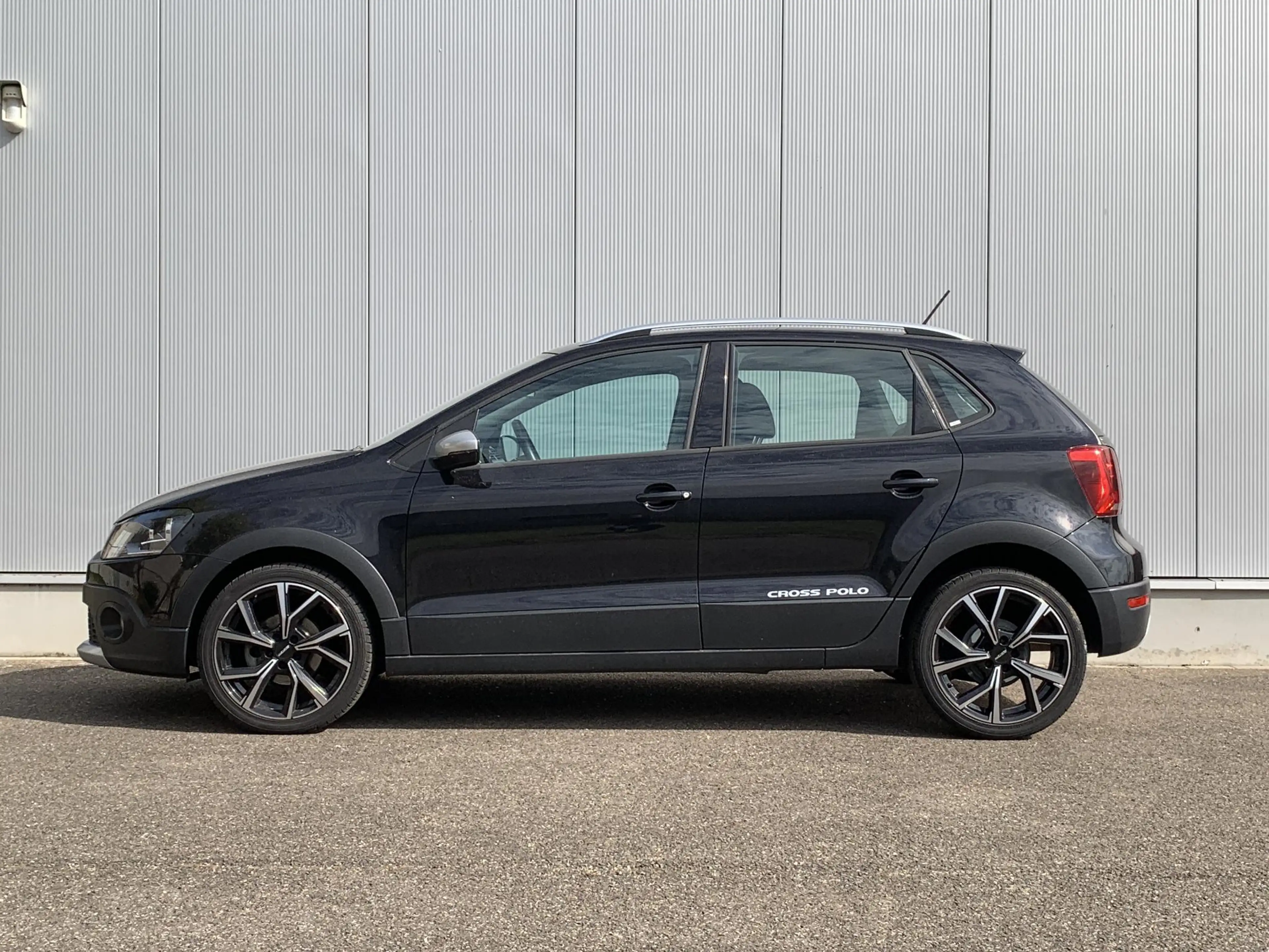 Volkswagen Polo Cross 1.0 55kW - DOS 8977 — photo 8