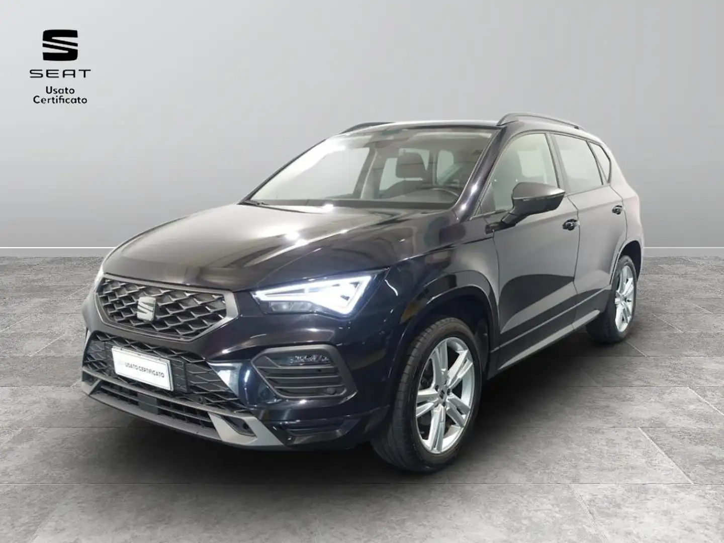 SEAT Ateca 1.0 tsi FR 110cv Schwarz - 1