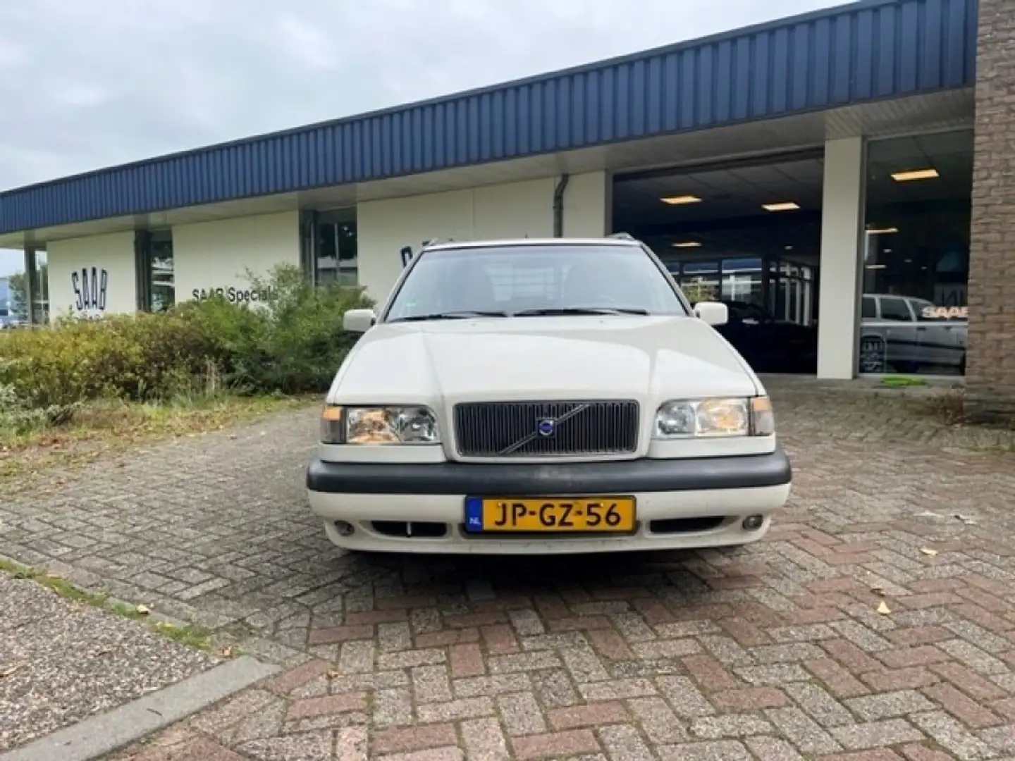 Volvo 850 2.5-20V Bílá - 2