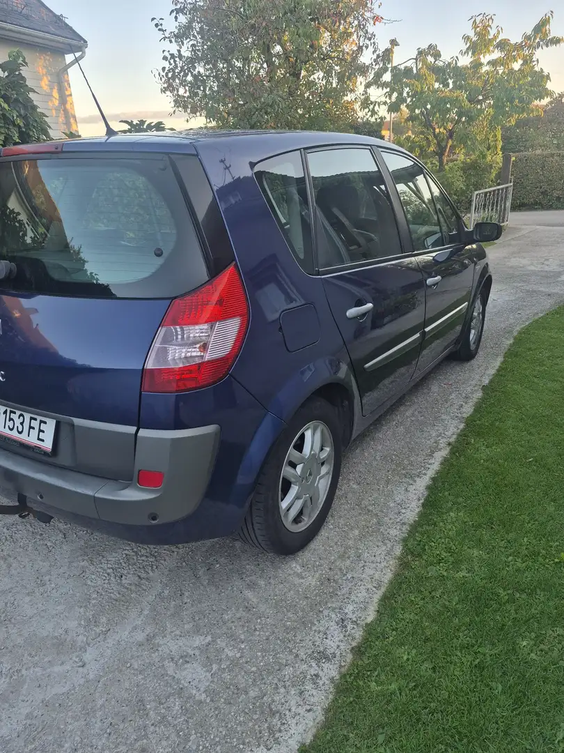 Renault Scenic 1.5 dCi Emotion - 1