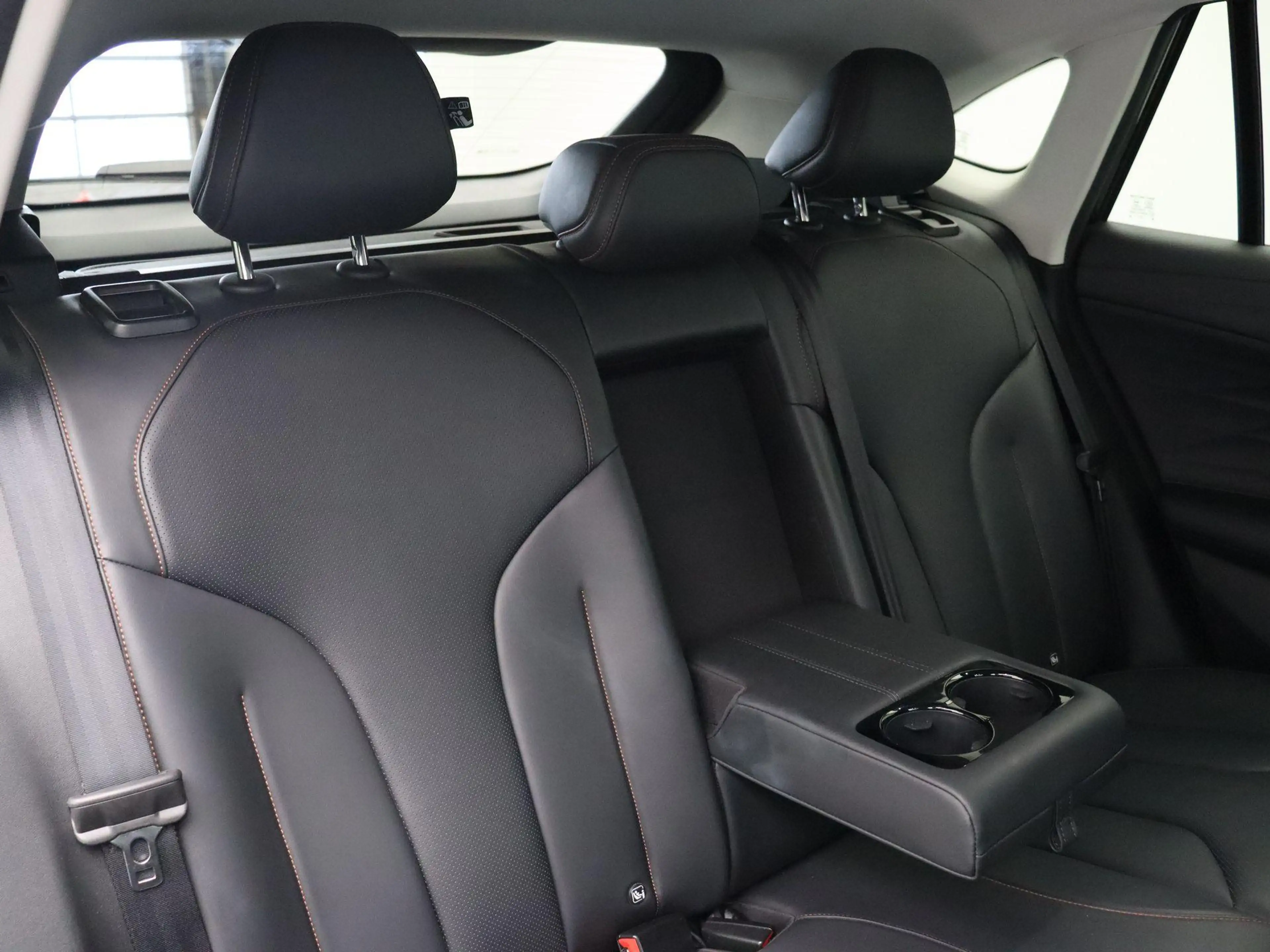 MG HS MG PHEV 1.5 Luxury | Elektrische Verstelbare Stoel — photo 9