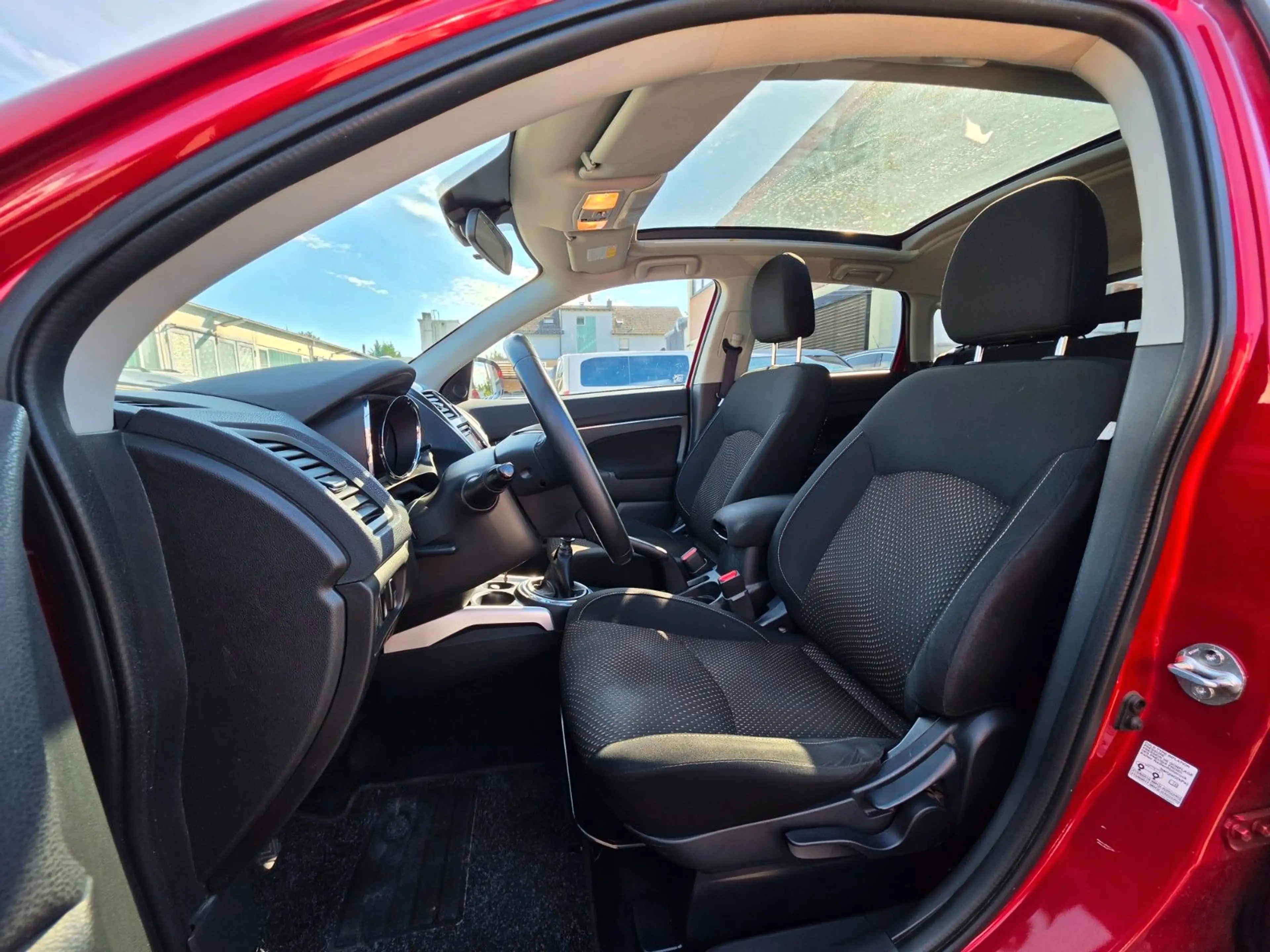 Mitsubishi ASX 1.8 DI-D+ Intense|Kamera|Xenon|Panorama|AHK — photo 8