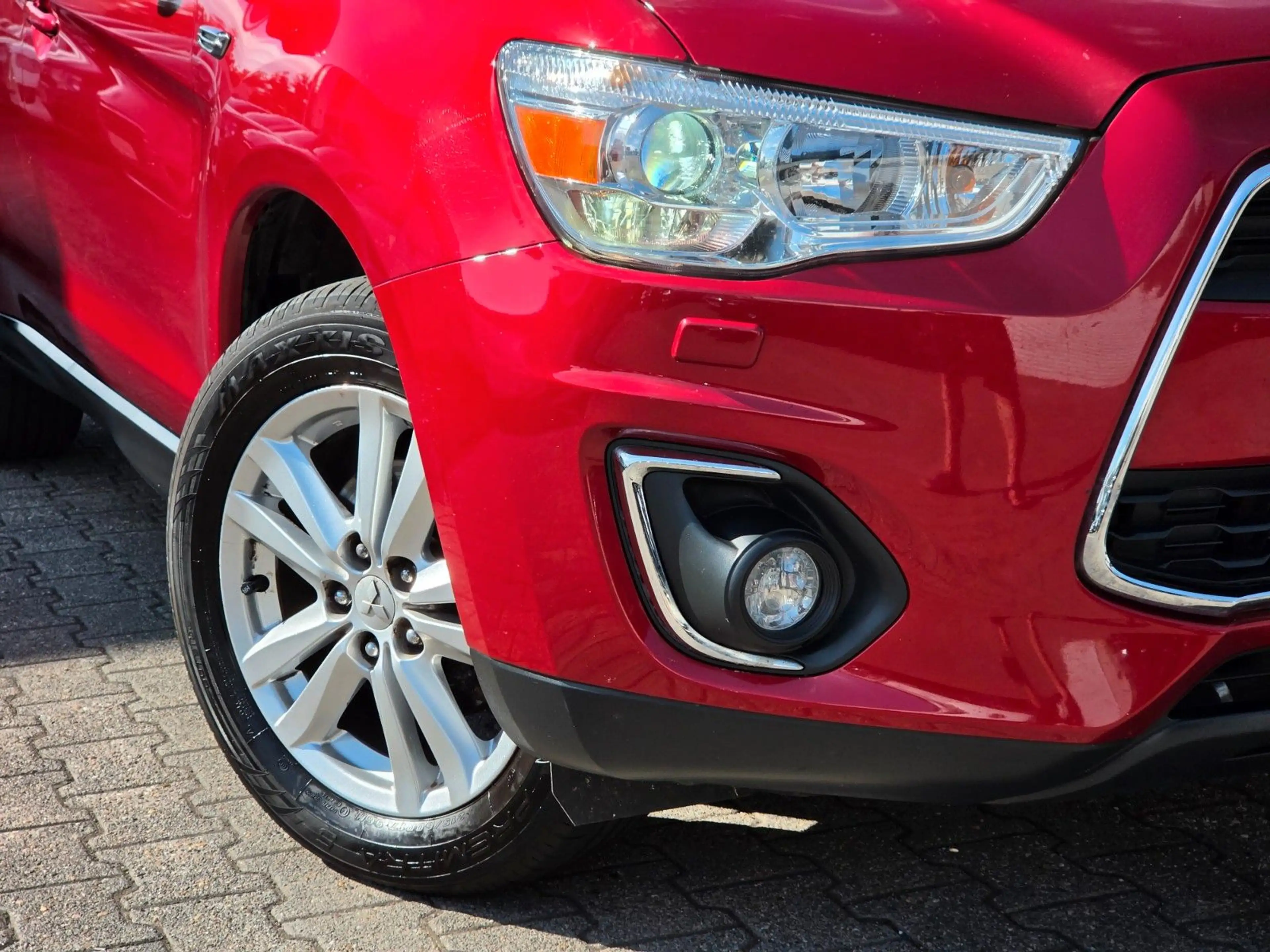 Mitsubishi ASX 1.8 DI-D+ Intense|Kamera|Xenon|Panorama|AHK — photo 5