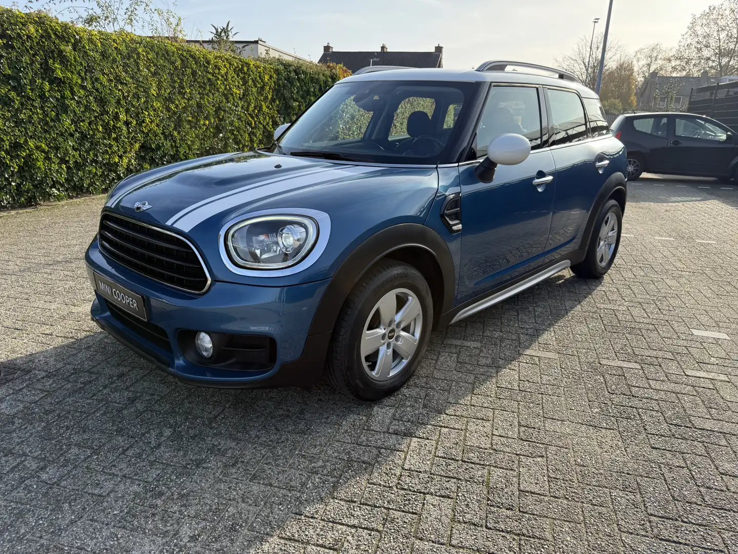 MINI Cooper Countryman Mini 1.5 Salt. Multimedia,Climate,LED. Nieuwstaat Blauw - 1