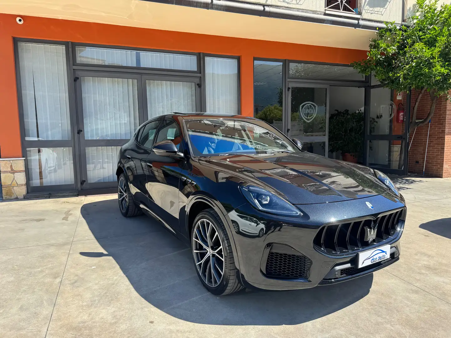 Maserati Grecale Grecale 2.0 mhev Modena 330cv auto Schwarz - 2