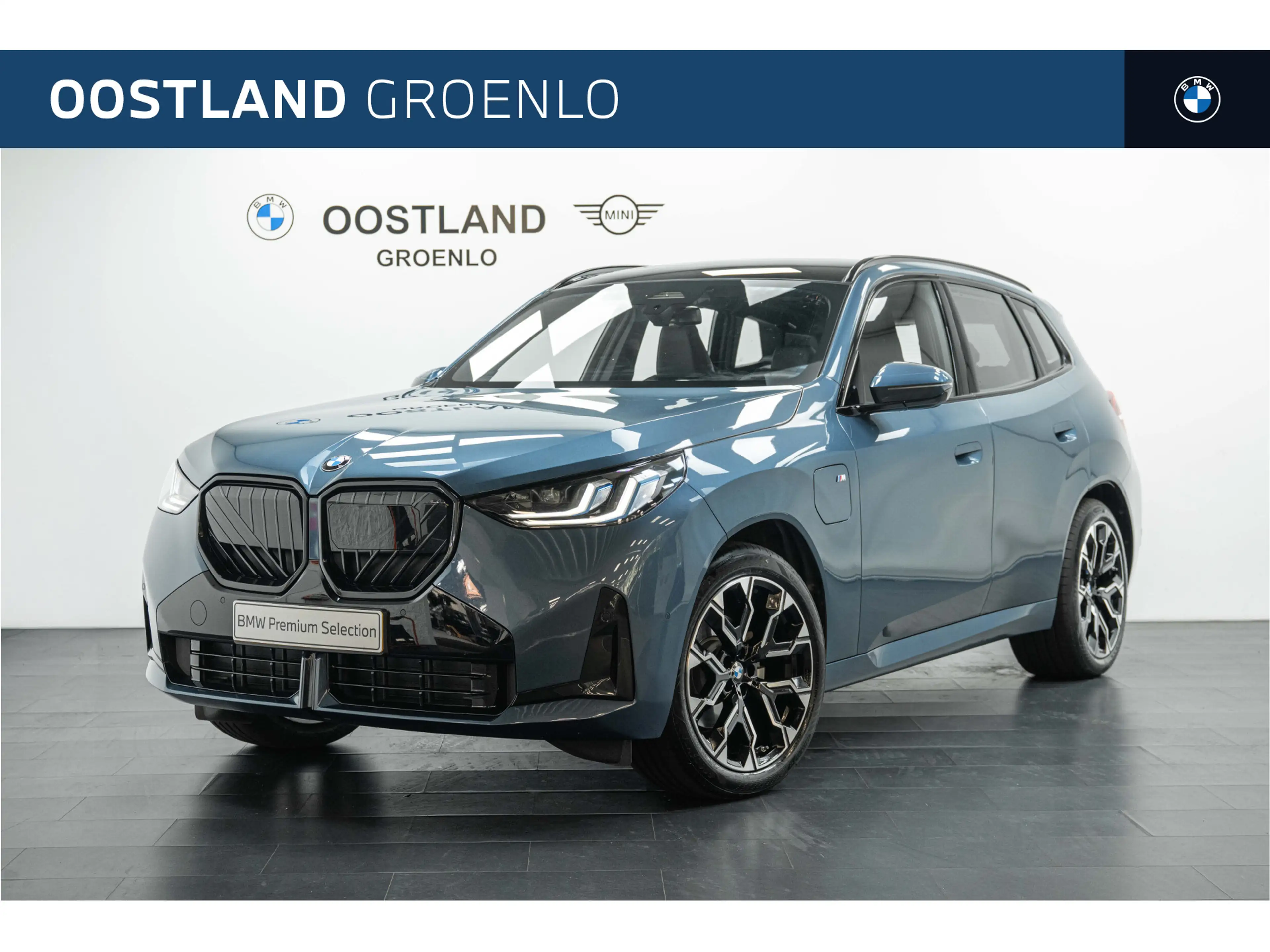 BMW X3 30e xDrive M Sport Automaat / Panoramadak / Trekha