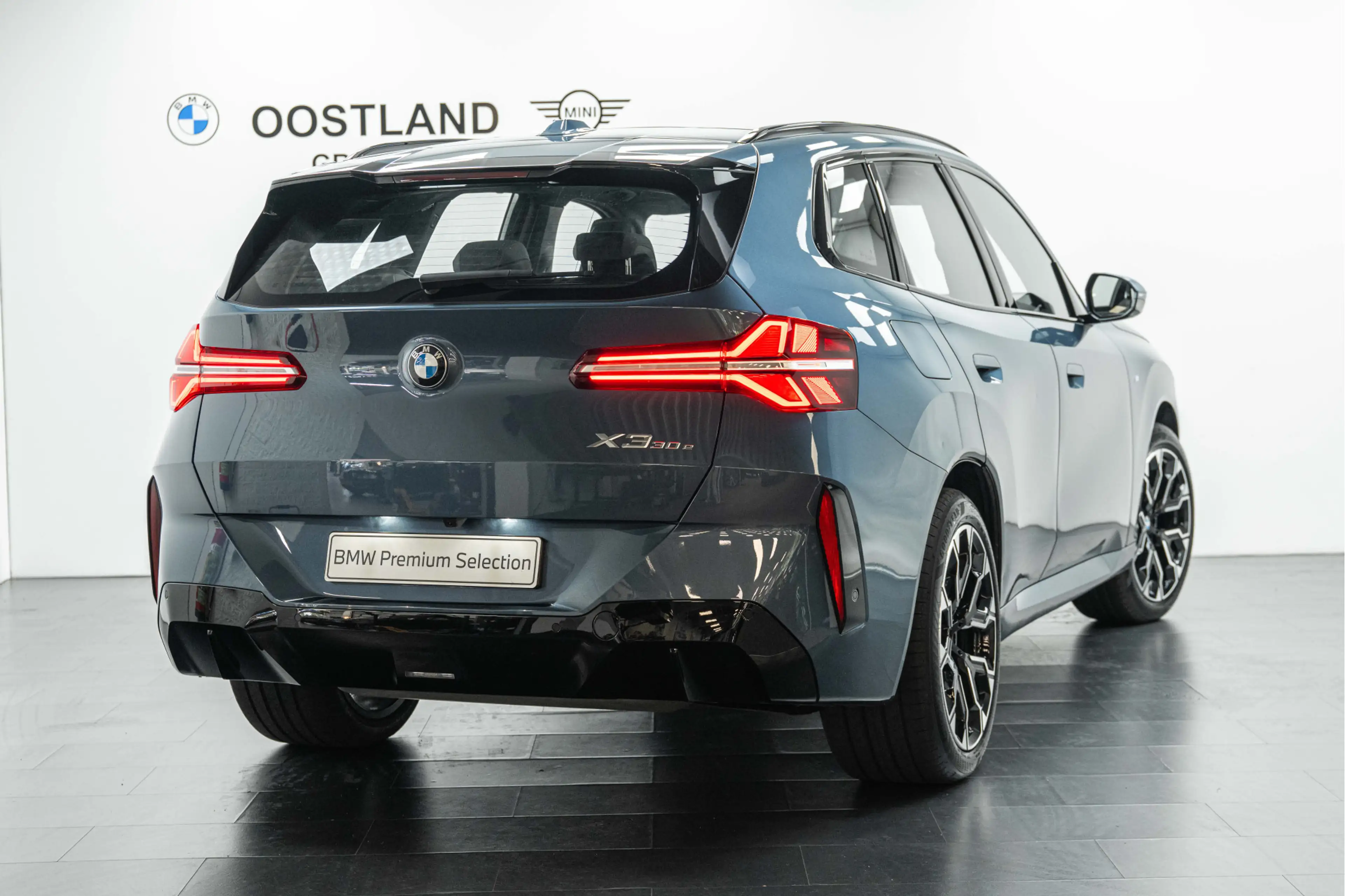 BMW X3 30e xDrive M Sport Automaat / Panoramadak / Trekha — photo 2