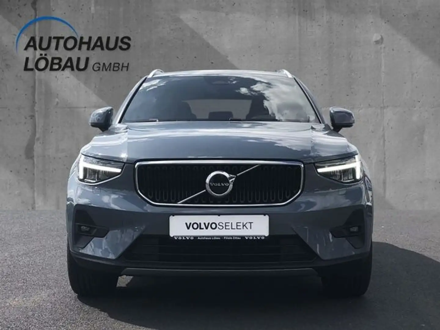 Volvo XC40 B3 Benzin Driver Assistance, el. Sitze, Navi, uvm. Gris - 2