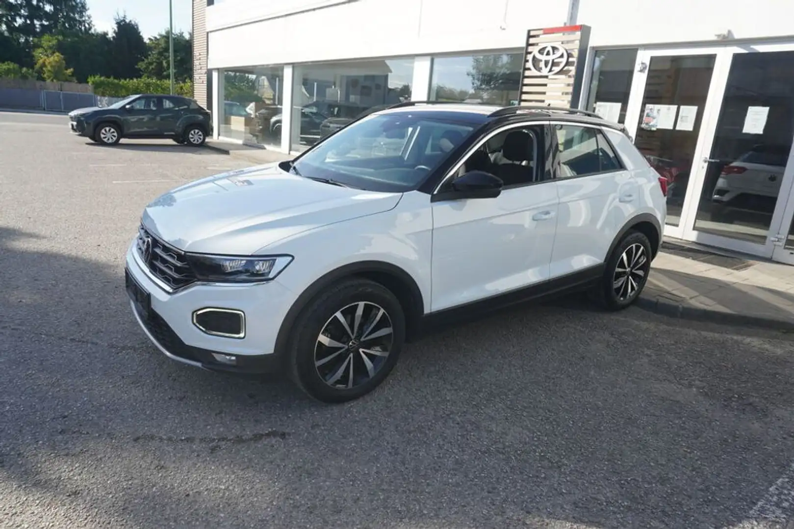 Volkswagen T-Roc 1,0 TSI Design Weiß - 2