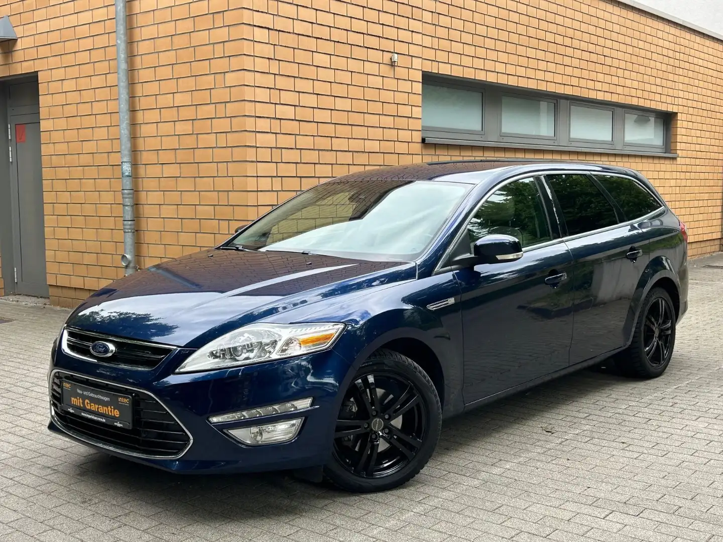 Ford Mondeo Turnier Titanium/AUTOMATIK/LEDER/MEMORY-S Bleu - 1